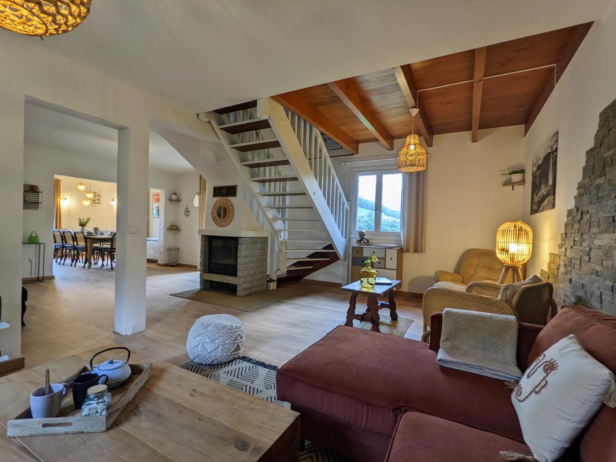 La Bigourdane Grand Gite Confortable & Spa Campan Exteriör bild